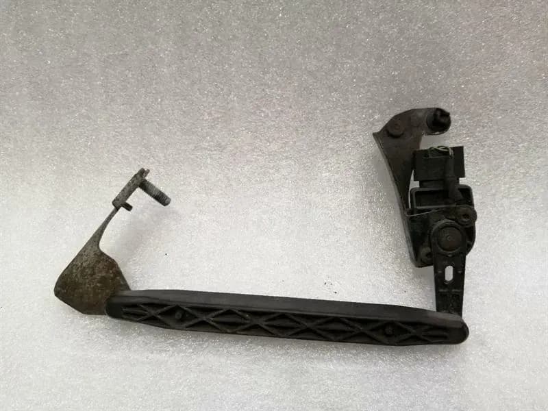 Mercedes S-Class W222 Rear Right Level Sensor A2229050503 Level Control