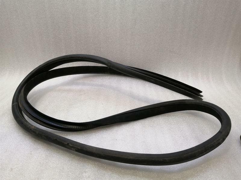 Mercedes S-Class W222 Front Left Door Seal A2226970151 Door Seals Li