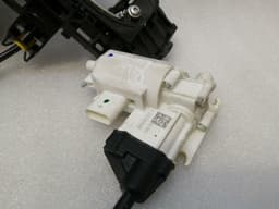 MERCEDES-BENZ Mercedes S-Class W222 RLH door lock A0997308100 door lock rear left — thumbnail 6