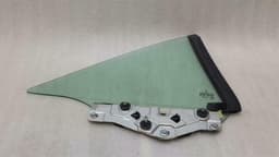 MERCEDES-BENZ Mercedes SL R230 Left Rear 1/4 Glass A2306700110 Door Window 1⁄4 Rear Left. — thumbnail 6