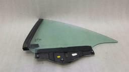 MERCEDES-BENZ Mercedes SL R230 Left Rear 1/4 Glass A2306700110 Door Window 1⁄4 Rear Left. — thumbnail 4