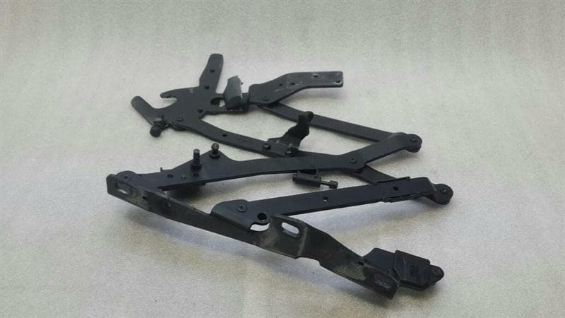 Mercedes SL R230 Left Hardtop Hinge A2307500951 Vario Roof Hinge Left.