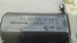 MERCEDES-BENZ Mercedes W219 CLS55 AMG Door Window Motor A2198200642 Window Regulator Motor Right — thumbnail 6