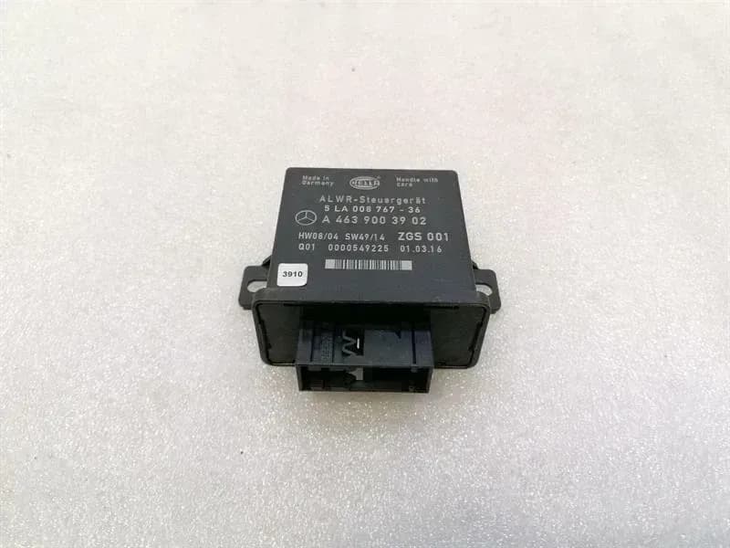 Mercedes G-Wagen W463 Light Level A4639003902 ECU Headlight Range Control