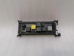 MERCEDES-BENZ Mercedes G-Wagen W463 Fuse Box A1669061202 Fuse Box — thumbnail 6