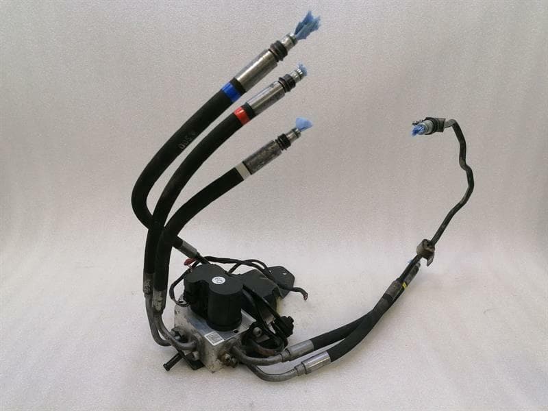 Mercedes SL R230 W216 W221 Rear Hydraulic Valve A2213200358 Hydraulic Valve ABC