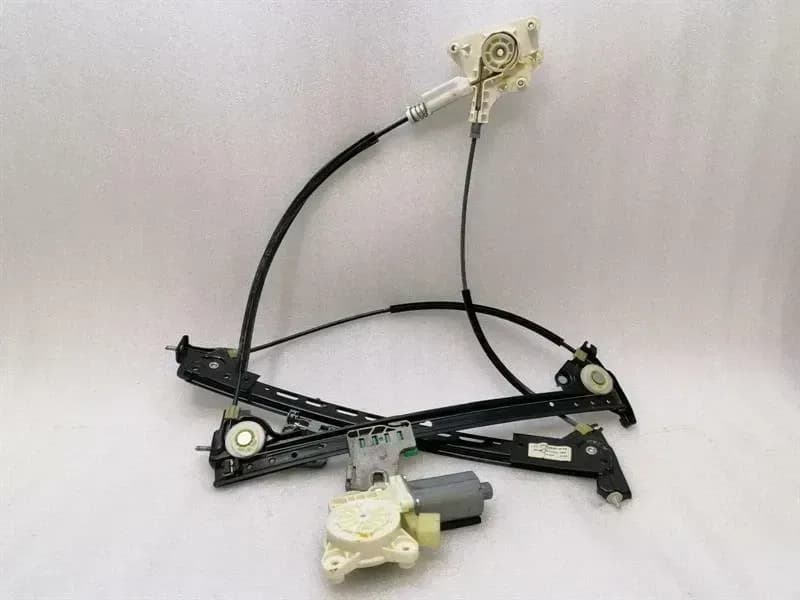 Mercedes CL W216 Right Front Door Winder A2167200446 Front Right Window