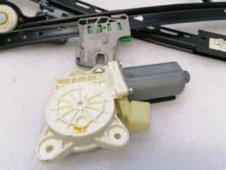MERCEDES-BENZ Mercedes CL W216 Right Front Door Winder A2167200446 Front Right Window — thumbnail 7