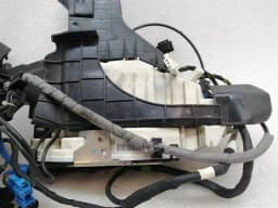 MERCEDES-BENZ MERCEDES CL W216 RIGHT DOOR LOCK A2217208235 RIGHT HAND DRIVE RHD KEYLESS-GO — thumbnail 4
