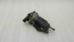 MERCEDES-BENZ Mercedes CLS W219 additional cooling pump A0005000386 coolant pump pump AMG — thumbnail 4