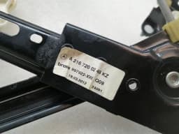 MERCEDES-BENZ Mercedes CL W216 Right Front Door Winder A2167200446 Window Regulator Front Right — thumbnail 3