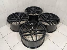 MERCEDES-BENZ 22 Mercedes ML W164 GL X164 Alloy Wheels Lexani R22 Alloy Wheel Set 10.5J ML63 AMG — thumbnail 3