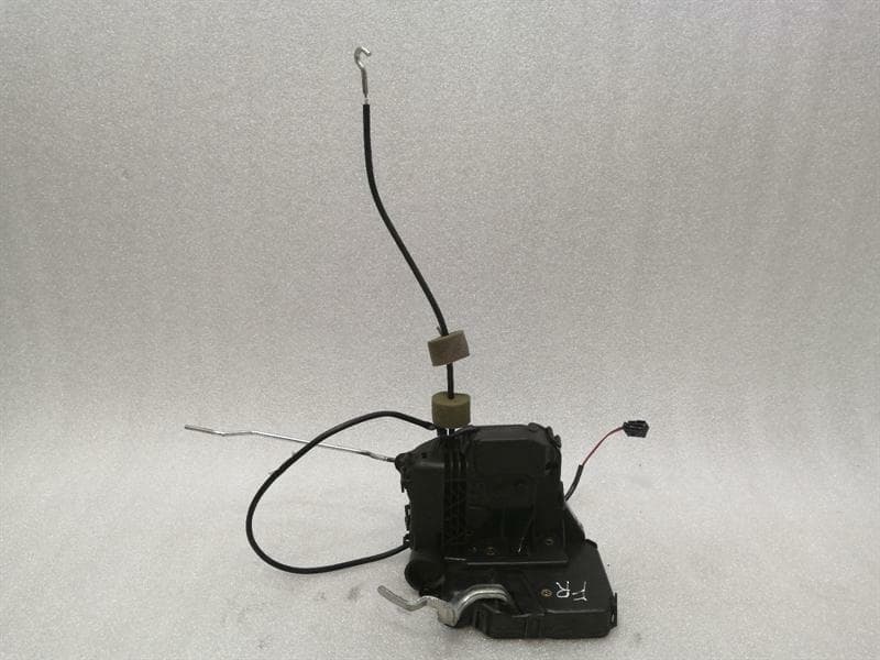MERCEDES-BENZ Mercedes CLS W219 front right door lock A2197200235 door lock front right