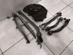 MERCEDES-BENZ Mercedes W219 CLS55 AMG Left Rear Hub A2113504508 Wheel Bearing Housing Rear Left — thumbnail 7