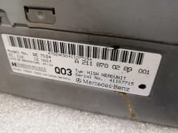 MERCEDES-BENZ MERCEDES CLS W219 CD player A2118700289 audio system controller command sat nav — thumbnail 5