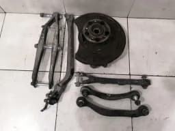 MERCEDES-BENZ Mercedes W219 CLS55 AMG Left Rear Hub A2113504508 Wheel Bearing Housing Rear Left — thumbnail 1