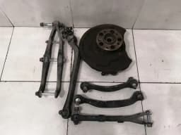 MERCEDES-BENZ Mercedes CLS55 AMG W219 Right Rear Hub A2113504608 Wheel Bearing Housing Rear Right — thumbnail 1