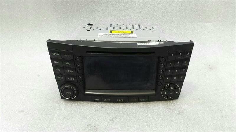 MERCEDES-BENZ Mercedes CLS W219 Navigation Monitor A2118202397 Nav Display Screen US Versio