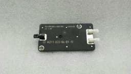 MERCEDES-BENZ Mercedes CLS W219 Aerial / Antenna A2118208689 Antenna Amplifier — thumbnail 3