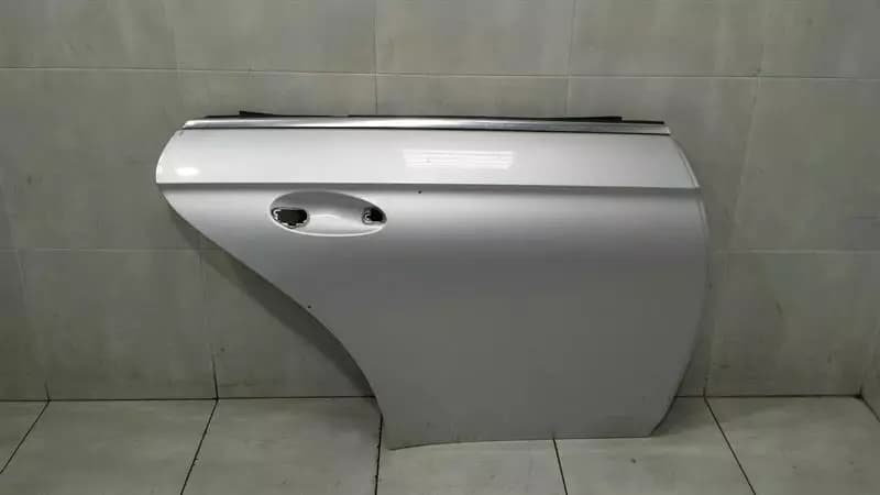Mercedes CLS W219 right rear door A2197300205 door rear right 320