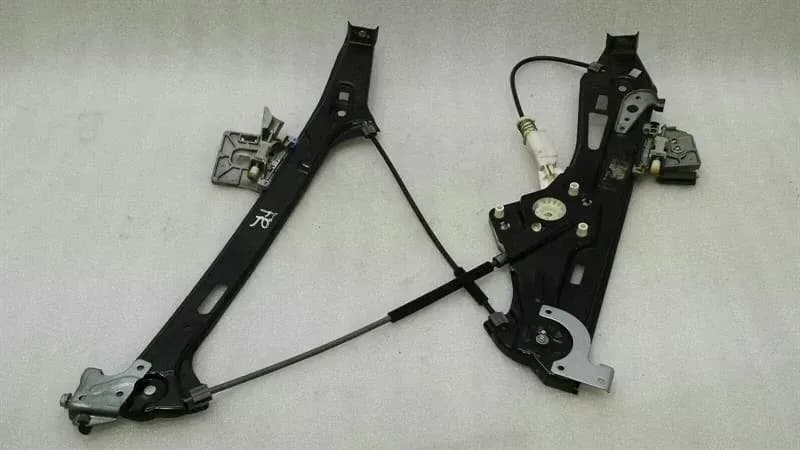 Mercedes CLS W219 Right Front Door Winder A2197201046 Window Regulator Front Right