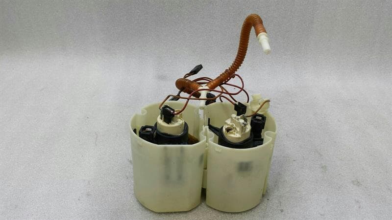 MERCEDES-BENZ Mercedes AMG CLS W219 Fuel Pump Electric A2114700000 Fuel Pump FAULTY V8