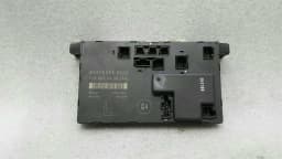 MERCEDES-BENZ Mercedes CLS W219 FLH door module A2198200026 door control unit front left — thumbnail 4
