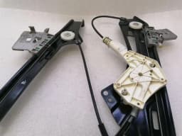 MERCEDES-BENZ Mercedes CLS W219 Left Front Door Winder A2197200946 Window Regulator Front Left — thumbnail 2
