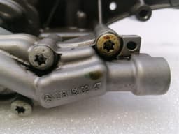MERCEDES-BENZ Mercedes S63 AMG W221 M157 oil pump A2781800901 oil pump oil auxiliary pump — thumbnail 6