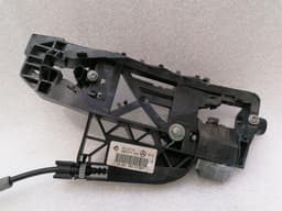 MERCEDES-BENZ Mercedes S-Class W221 real left door lock A2217307735 door lock rear left — thumbnail 4