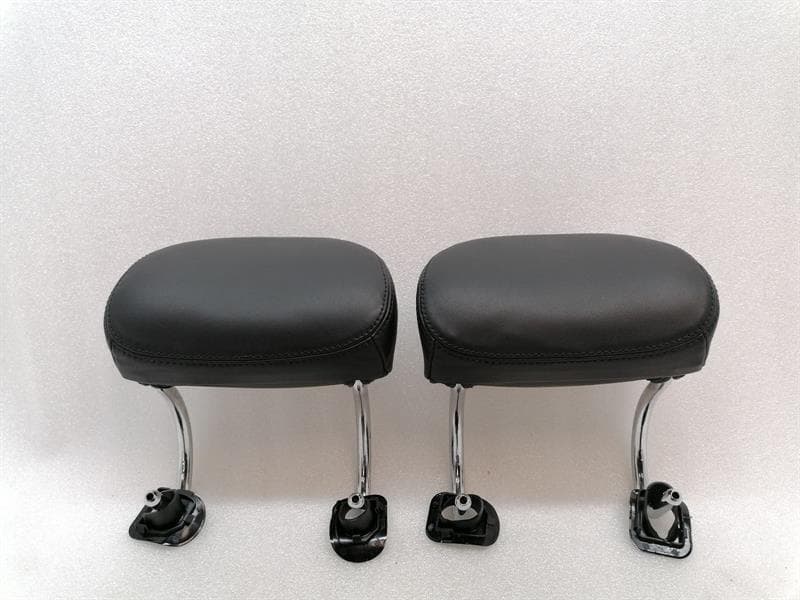 Mercedes CLS W219 Rear Pair Headrests A2199701150 Headrest Set Leather Leather