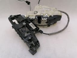 MERCEDES-BENZ Mercedes S-Class W221 real left door lock A2217307735 door lock rear left — thumbnail 2