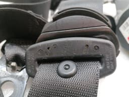 MERCEDES-BENZ Mercedes CLS W219 Seatbelt Set of 4 A2118600186 Seat Belt Set — thumbnail 5