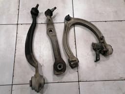 MERCEDES-BENZ Mercedes S-Class W221 Right Front Wishbone A2213303811 Wishbone Front Right — thumbnail 1