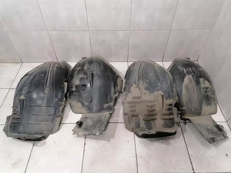 MERCEDES-BENZ Mercedes S-Class W221 Front Arch Plastic Set A2216903330 WHEEL RUN COVER Set