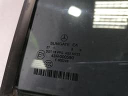 MERCEDES-BENZ Mercedes S-class W221 left rear quarter glass A2217302320 door window 1⁄4 rear Li — thumbnail 6