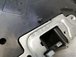 MERCEDES-BENZ Mercedes W219 CLS RLH door lock A2197300735 door lock rear left keyless go — thumbnail 8