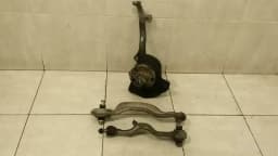 MERCEDES-BENZ Mercedes CL W216 Right Front Hub A2213323001 Wheel Bearing Housing Front Right — thumbnail 1