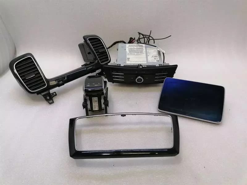 Mercedes GLE W292 C292 CD player A1669006917 audio system controller COMAND SET