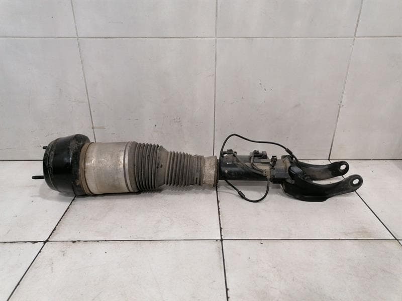 MERCEDES-BENZ Mercedes GLE W292 C292 shock absorber front A2923204613 shock absorber front AMG