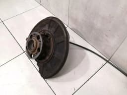 MERCEDES-BENZ Mercedes E63 AMG W212 Left Rear Hub A2043500741 Wheel Bearing Housing Rear Left — thumbnail 6