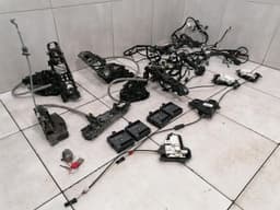 MERCEDES-BENZ Mercedes GLE W292 C292 door lock A0997207100 door lock soft close set rhd — thumbnail 8