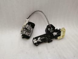 MERCEDES-BENZ Mercedes E Class W212 RLH door lock A0997300535 door lock rear left — thumbnail 5