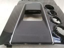 MERCEDES-BENZ MERCEDES E63 AMG W212 GEAR SELECTOR SURROUND A2126800109 RHD LIFT UK AU JP TRIM — thumbnail 4