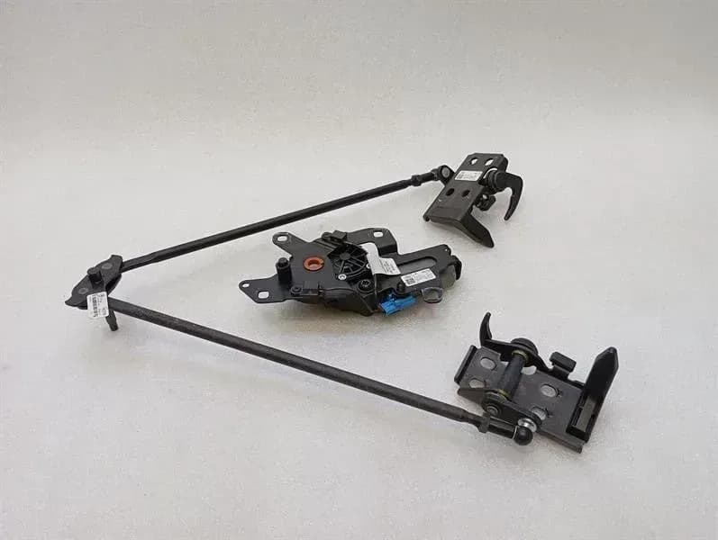 MERCEDES CL W217 A2177760000 ROOF LATCH ROOF LOCK