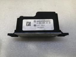 MERCEDES-BENZ Mercedes CL W217 Voltage Converter A2059052809 Voltage Control Unit — thumbnail 4