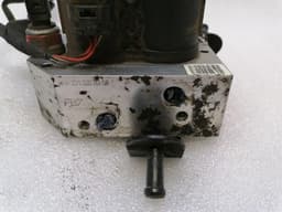 MERCEDES-BENZ Mercedes CL W216 W221 Rear ABC Hydraulic Valve A2213200358 Hydraulic Valve — thumbnail 5