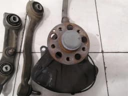 MERCEDES-BENZ Mercedes CLS W219 Right Front Hub A2113306720 Wheel Bearing Housing Front Right — thumbnail 4