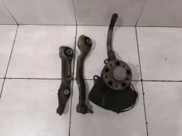 MERCEDES-BENZ Mercedes CLS W219 Right Front Hub A2113306720 Wheel Bearing Housing Front Right — thumbnail 1