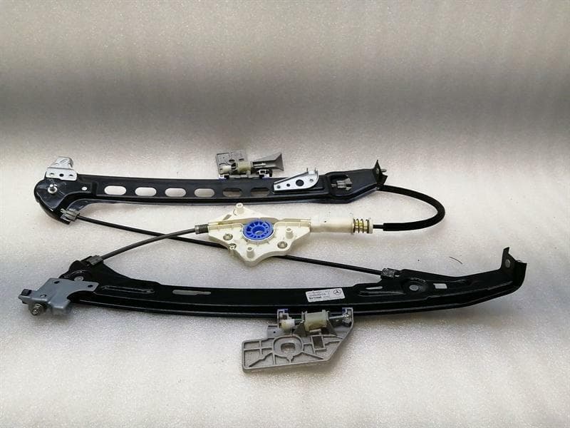 Mercedes CLS W219 Right Rear Door Winder A2197301046 Window Regulator Rear Right